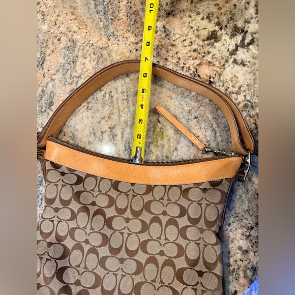 👜 Coach Signature Hobo Bag | Brown Canvas & Tan Leather | Adjustable Strap - Picture 10 of 16